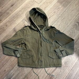 BRANDY MELVILLE army green utility jacket, size small